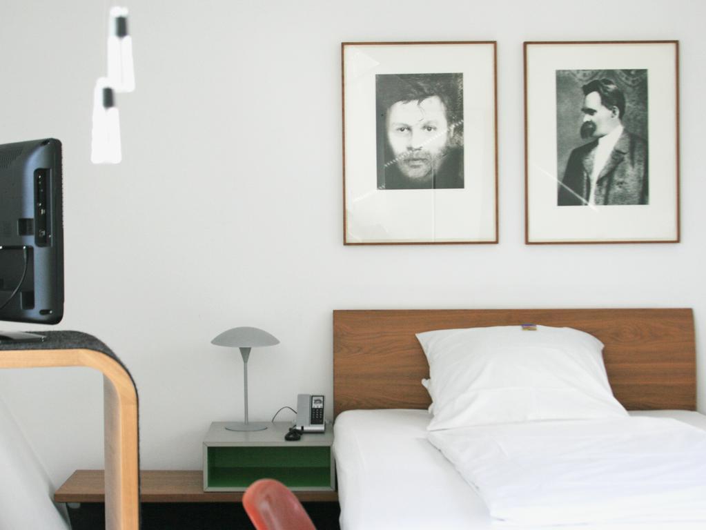 Chelsea Hotel Cologne Room photo